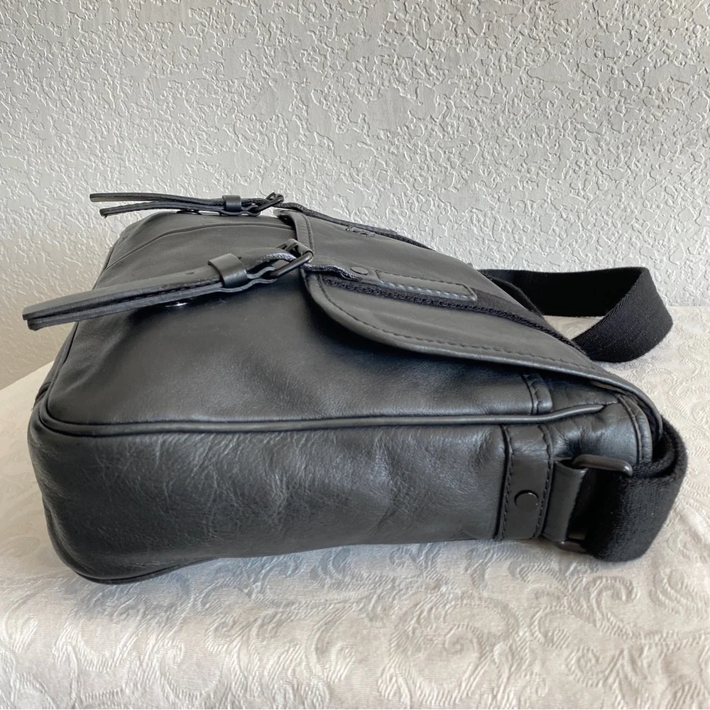 Burberry black leather messenger bag